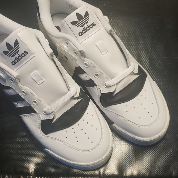 ADIDAS RIVALRY LOW EG8062 - Picture 3 of 10